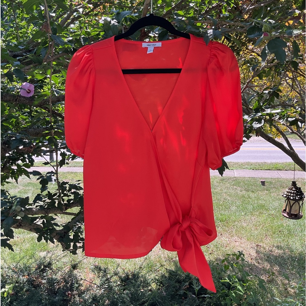 NWOT Nine West Coral Faux Wrap Blouse Size Large